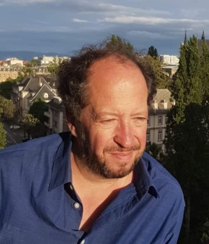 Daniel Aaron